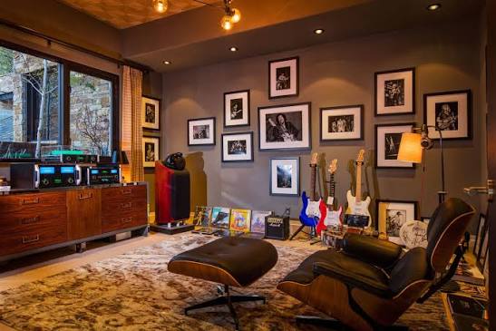 Showroom interior