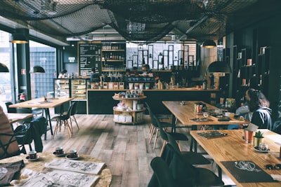 Baca buku di Brew Haven